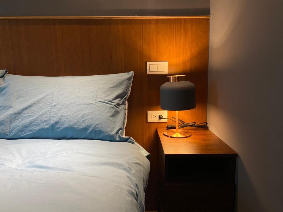 טאינאן 良文旅2館ryou Hotel Vintage - II מראה חיצוני תמונה